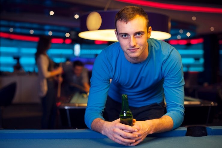 Live-bet placement interface for badminton